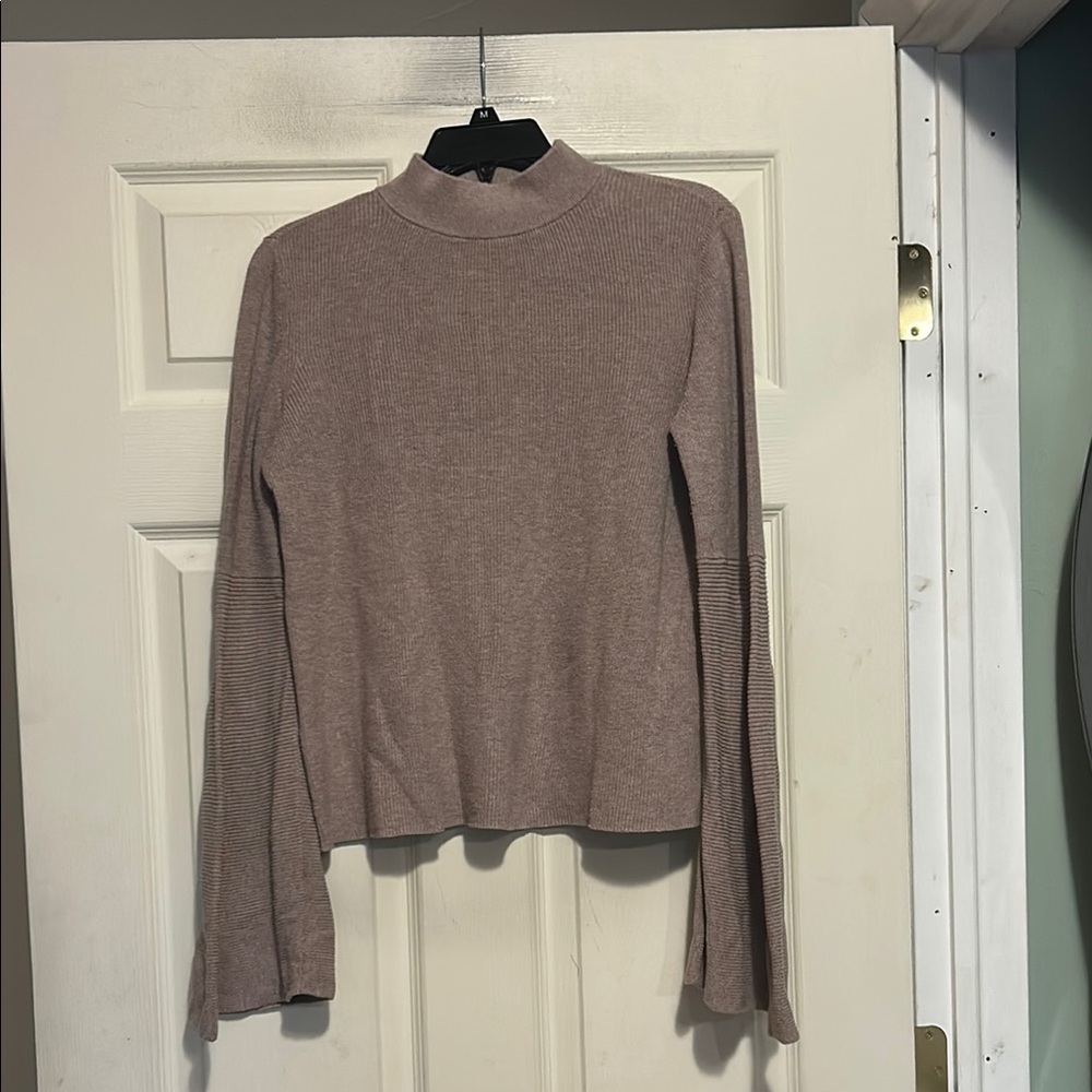 525 America Tan Bell Sleeve Sweater Size XS